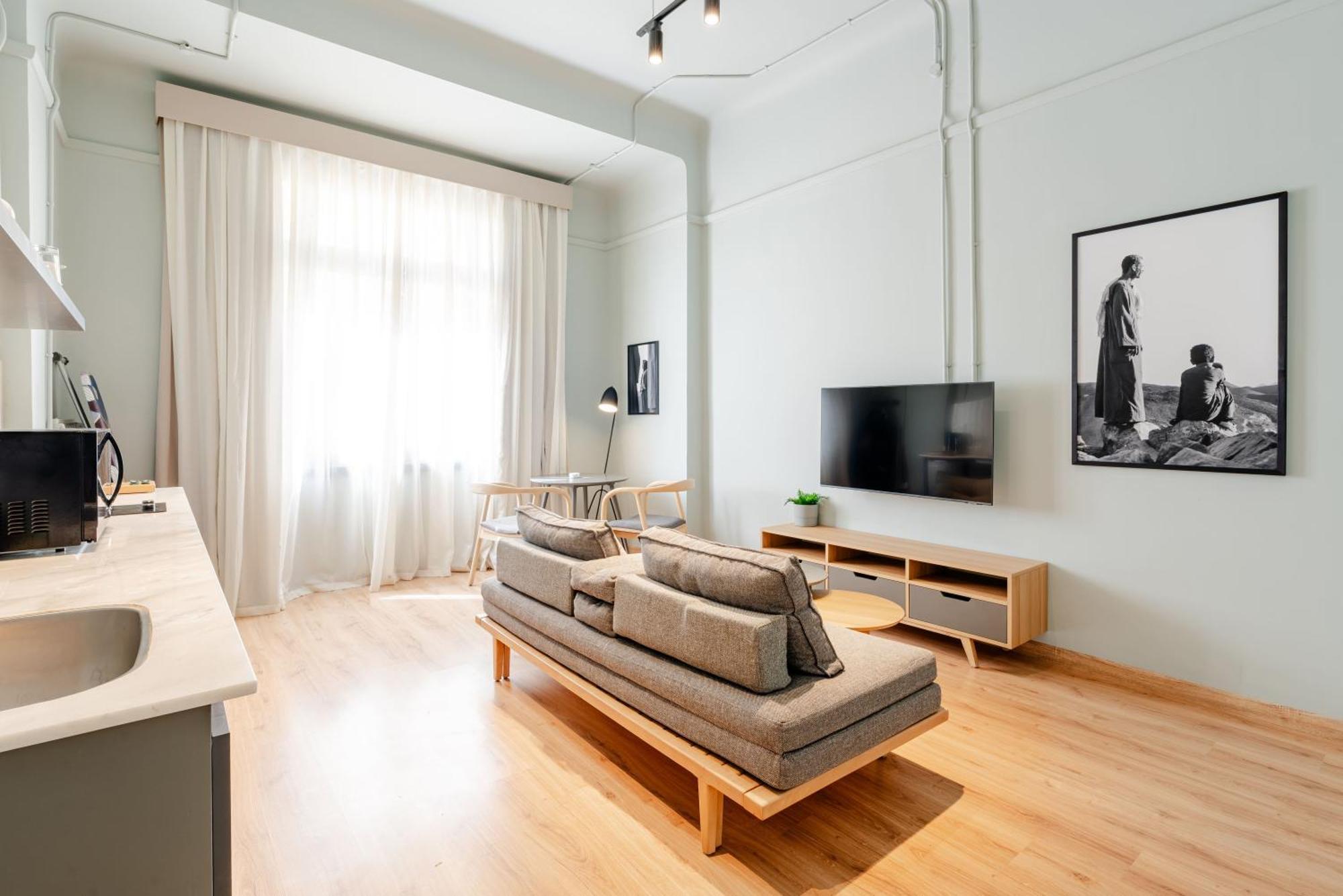 Grey L Studio Apartments Downtown Alexandria Menasce House Exterior foto