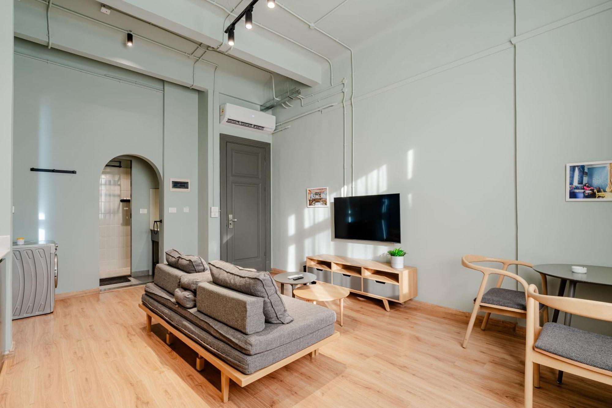 Grey L Studio Apartments Downtown Alexandria Menasce House Exterior foto